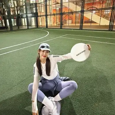 张伟